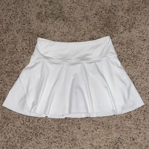 Athleta Ace Tennis Skort 13.5” White